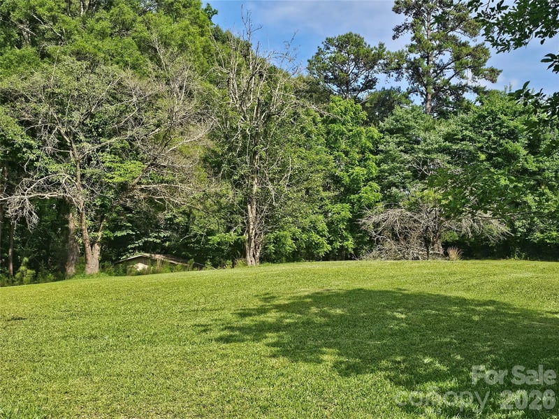 2078 Knight Rd, Lancaster, SC 29720