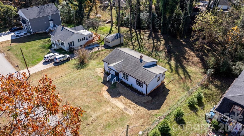 204 22nd Ave, Hickory, NC 28601