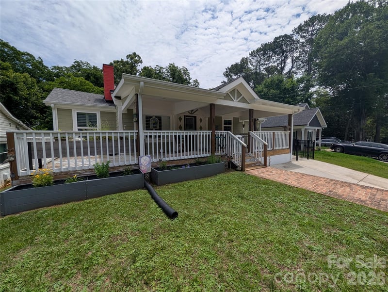 261 Broad Dr, Concord, NC 28025