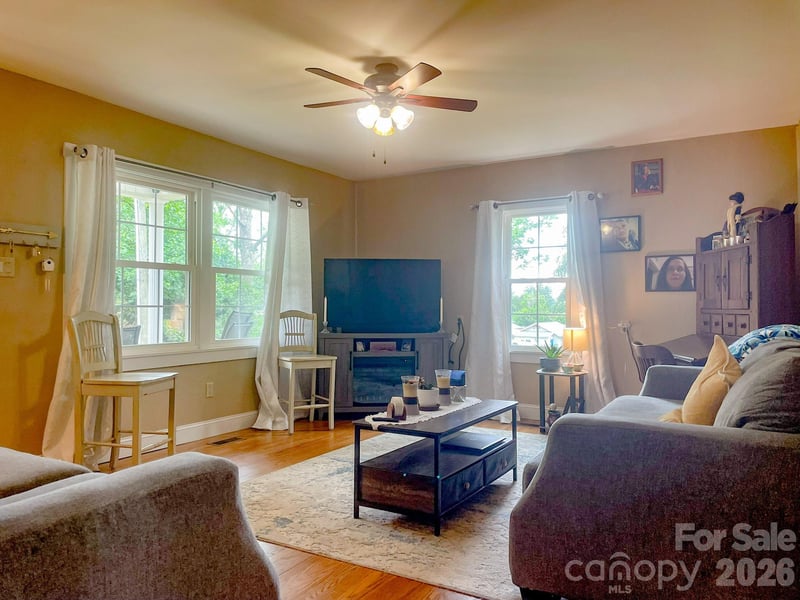 4243 Ralph Patton Rd, Morganton, NC 28655