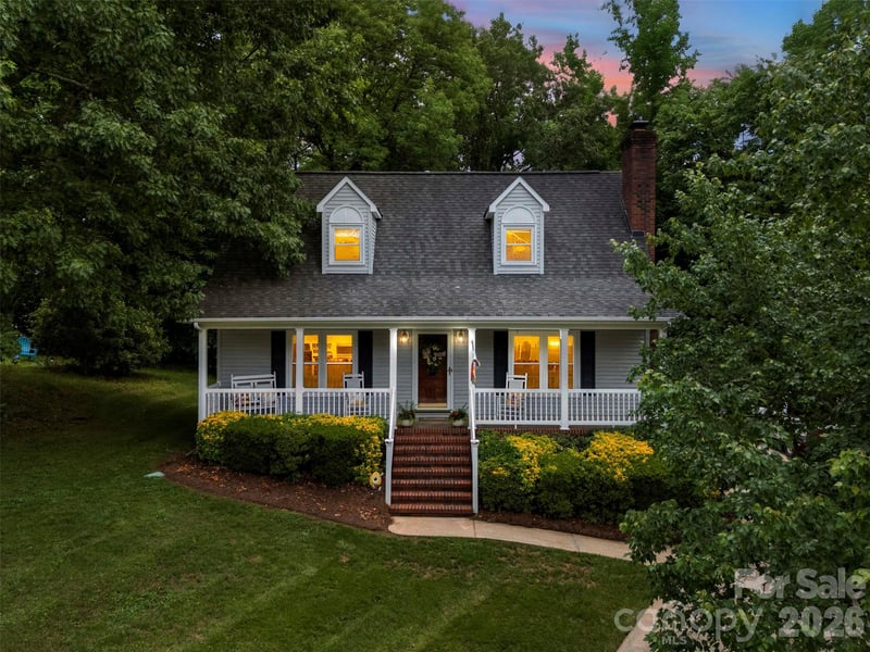 111 Bridgeport Ln, Gastonia, NC 28056