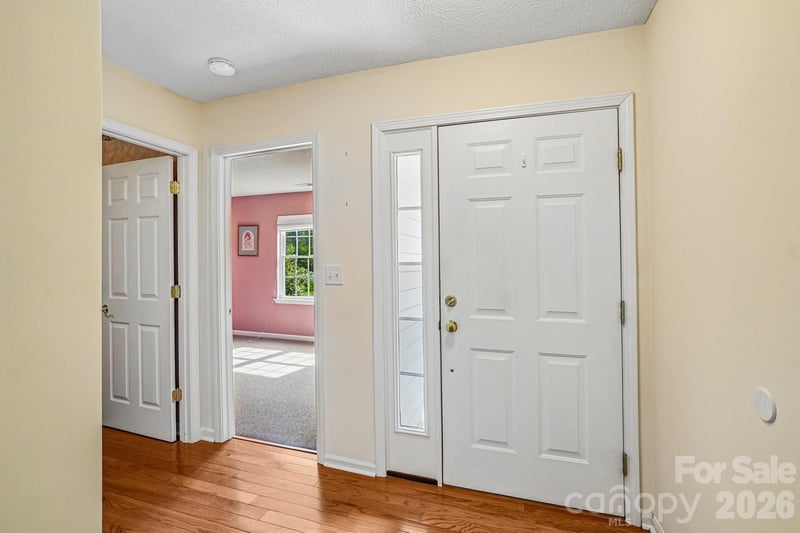 263 Fairway View Dr, Etowah, NC 28729
