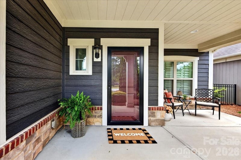 1012 Avalon Pl, Matthews, NC 28104