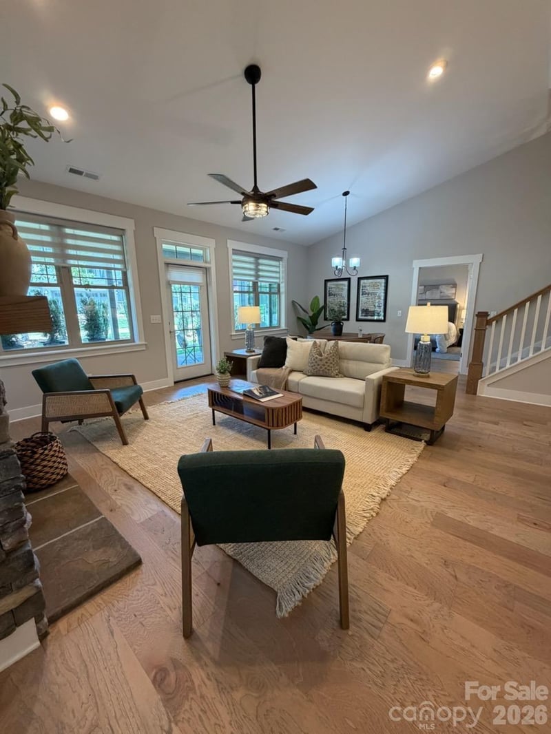 158 Waightstill Dr, Arden, NC 28704