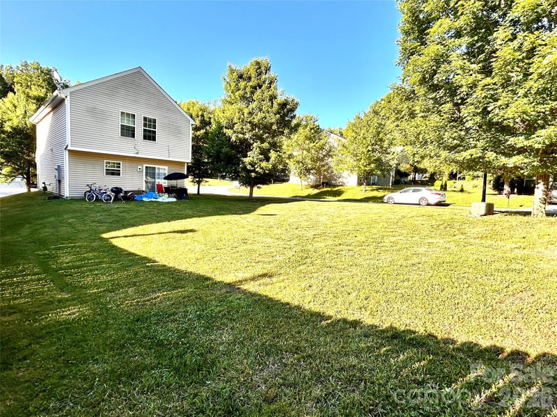 3125 Osceola Ln, Charlotte, NC 28269