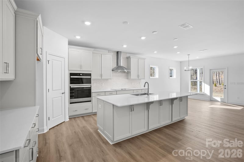 1210 Chasity Trails Ct, Matthews, NC 28104