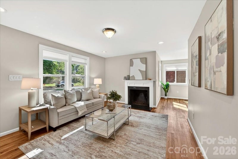 1204 Meadow Ln, Charlotte, NC 28205