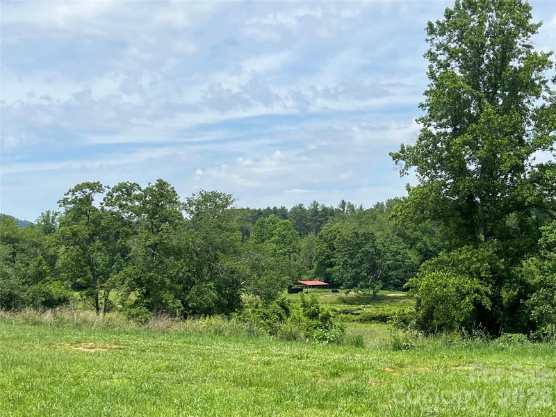 99999 Jones Rd, Fletcher, NC 28732
