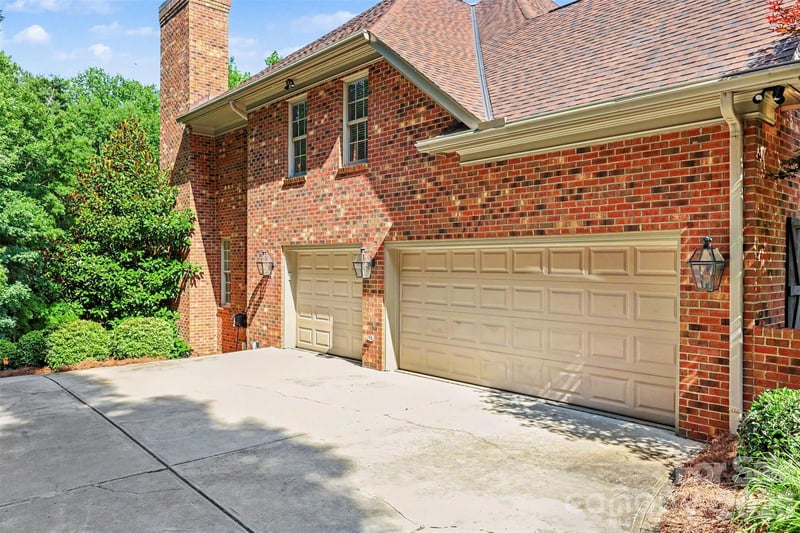 1706 Brookshaw Rn, Fort Mill, SC 29715