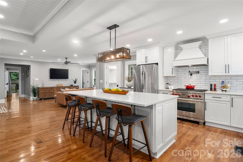 1921 Cumberland Ave, Charlotte, NC 28203