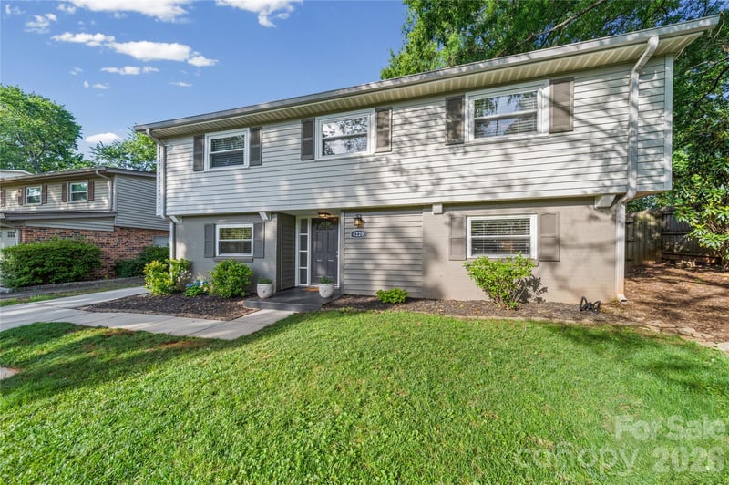 4220 Firwood Ln, Charlotte, NC 28209