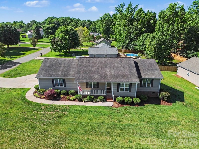 2720 Hill Top Dr, Salisbury, NC 28147