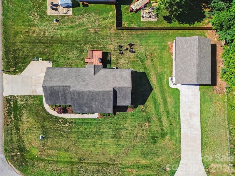 2720 Hill Top Dr, Salisbury, NC 28147