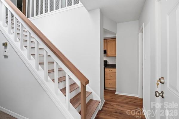 7031 Stonington Ln, Charlotte, NC 28227
