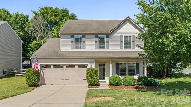 208 Glenn Allen Rd, Mooresville, NC 28115