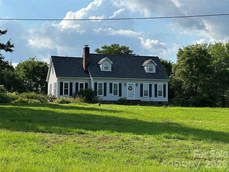 7650 Rocky River Rd, Concord, NC 28025