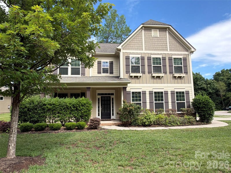 6013 Hyde Park Dr, Indian Trail, NC 28079