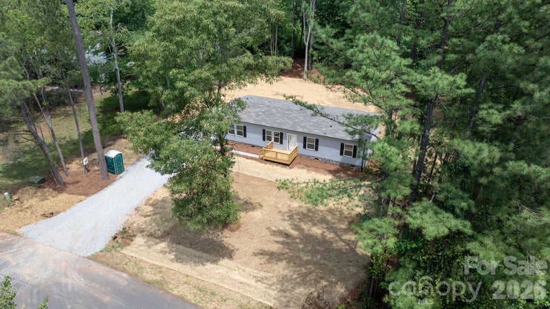1331 Maiden Wood Cir, Maiden, NC 28650
