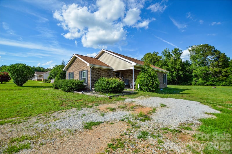 1341 Mcrae Ave #8, Wadesboro, NC 28170
