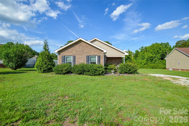 1341 Mcrae Ave #8, Wadesboro, NC 28170
