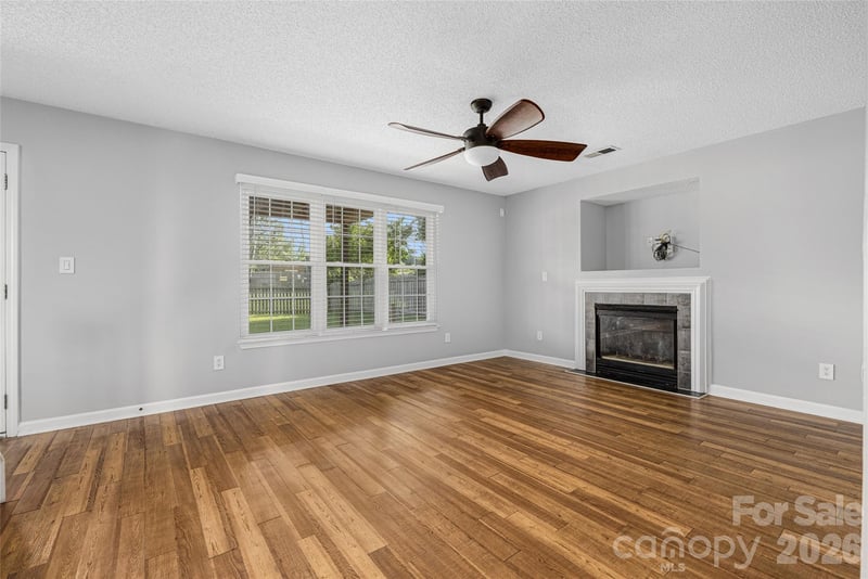 9535 Forest Path Dr, Charlotte, NC 28269