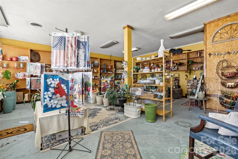 649 Columbia Rd, Chester, SC 29706
