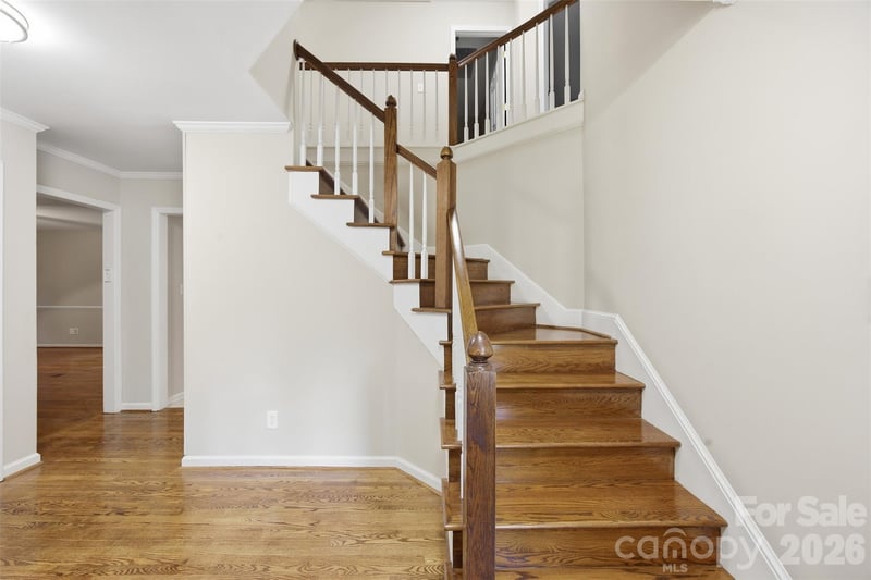 932 Alexandria Ct, Gastonia, NC 28056