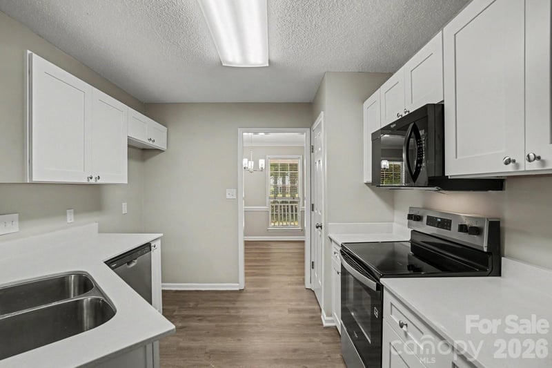 1255 Hawthorne Dr, Indian Trail, NC 28079