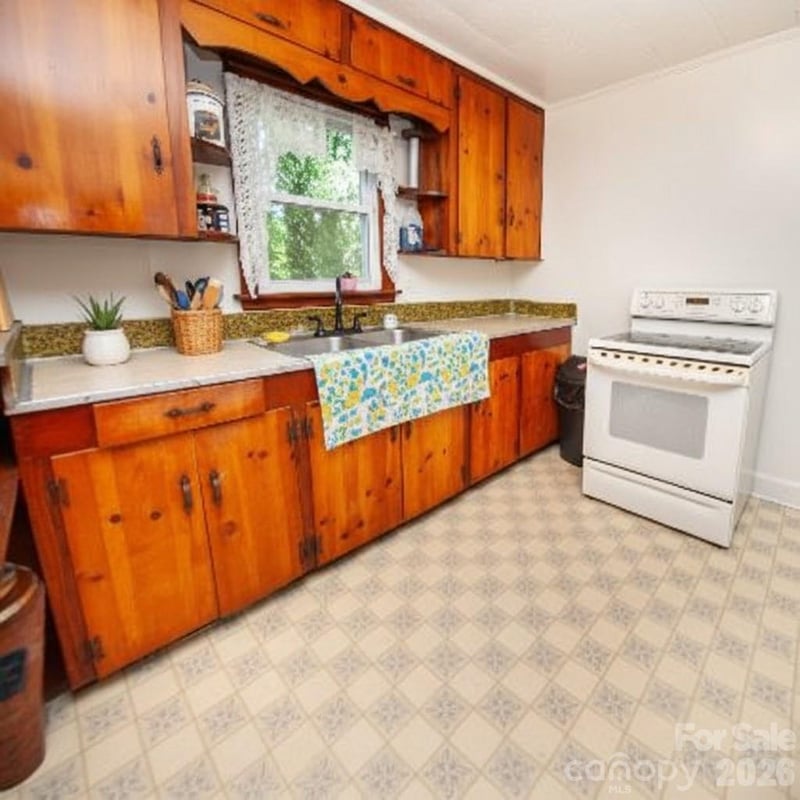123 Cypress Dr, Gaffney, SC 29340