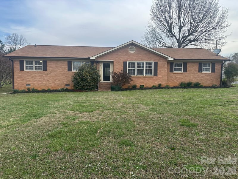 505 Highway 11 Hw, Chesnee, SC 29323