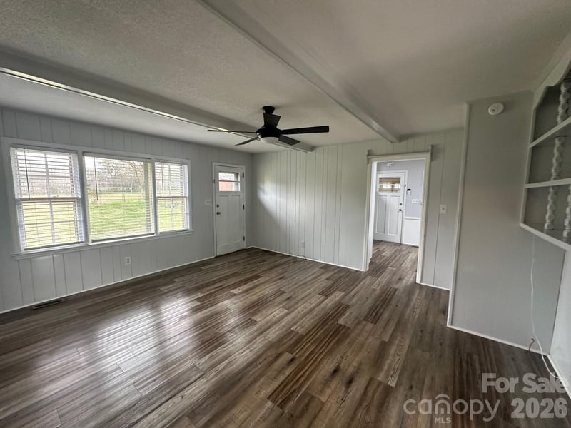 505 Highway 11 Hw, Chesnee, SC 29323