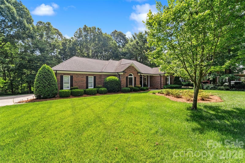 3406 Peninsula Ct, Monroe, NC 28110