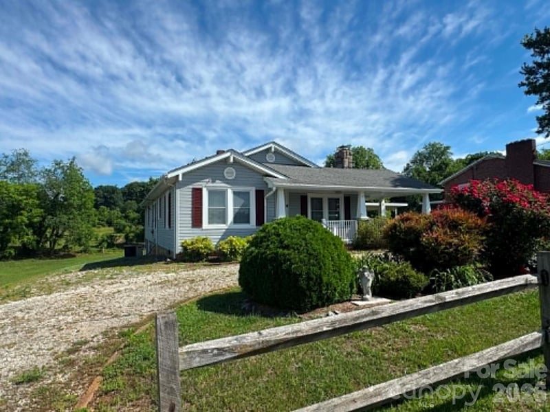 1230 Zephyr Mountain Park Rd, State Road, NC 28676