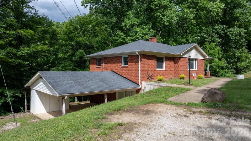 4073 Nc 226a Hw, Marion, NC 28752