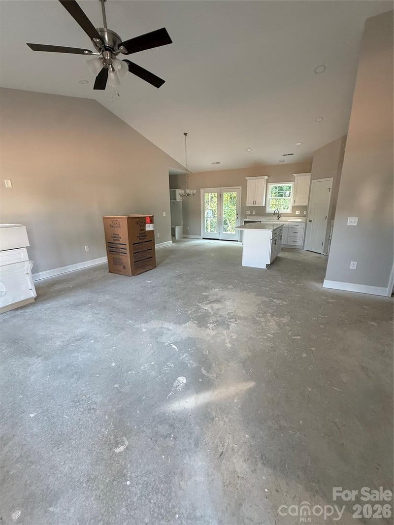 106 Meta Breeze Ln, Mocksville, NC 27028