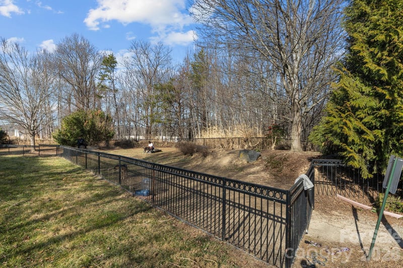 176 Brickton Village Cir #206, Fletcher, NC 28732