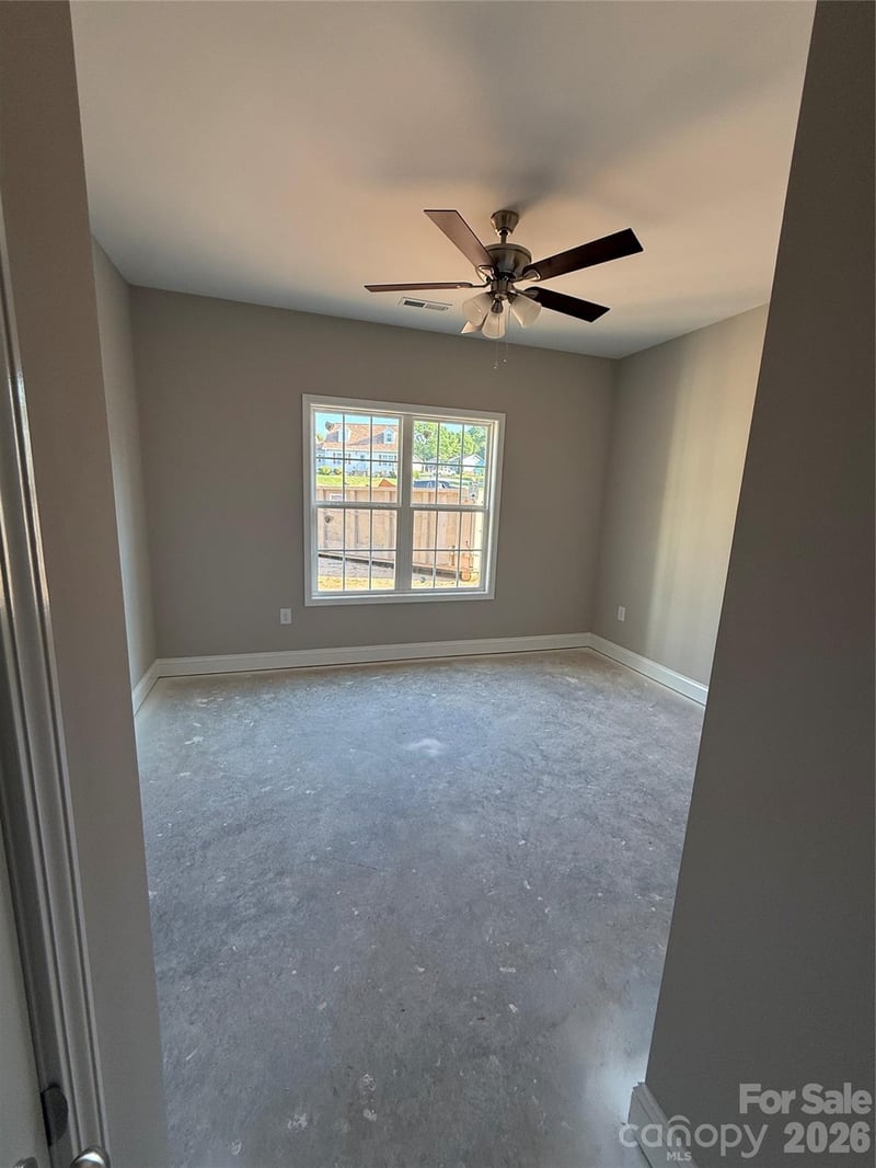 104 Meta Breeze Ln, Mocksville, NC 27028