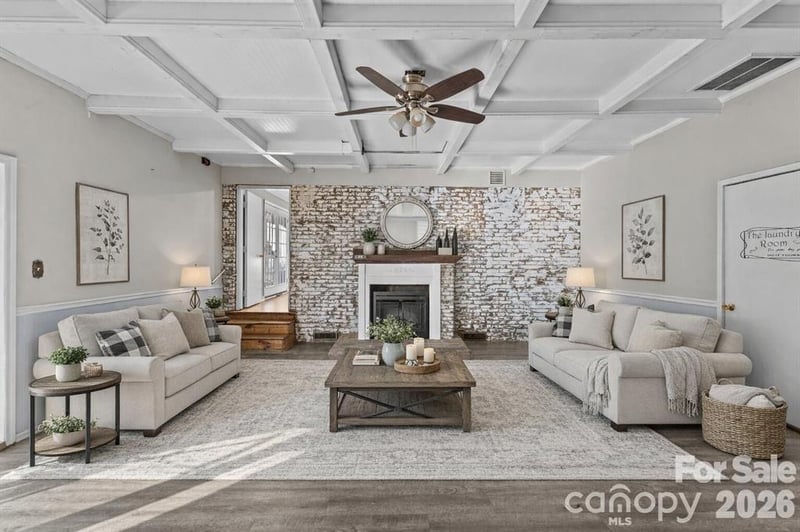 117 Robinson Ave, Matthews, NC 28104