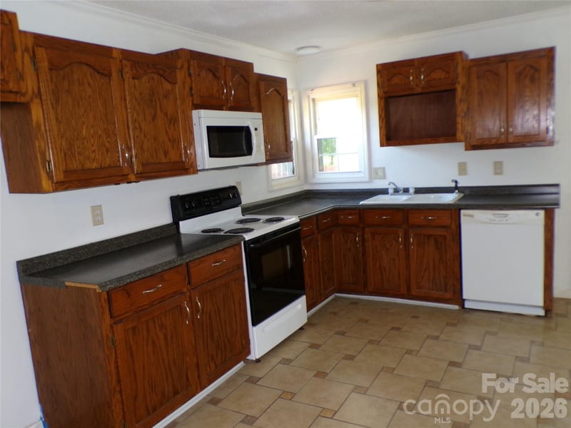 5391 Sapp Rd, Kannapolis, NC 28083