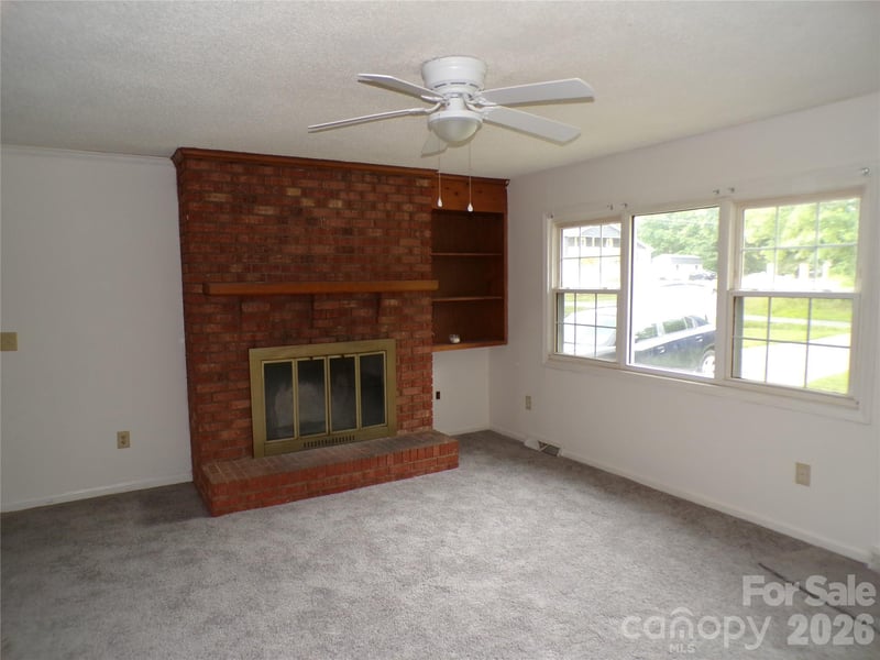5391 Sapp Rd, Kannapolis, NC 28083