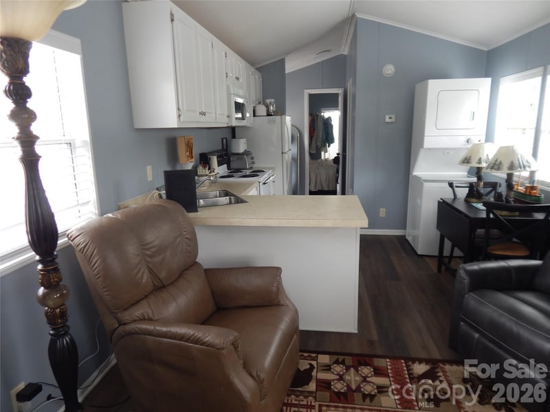 219 Pike Point, Waynesville, NC 28785