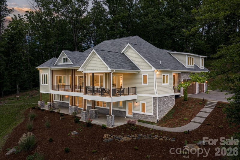128 Saddle Ridge Dr, Alexander, NC 28701