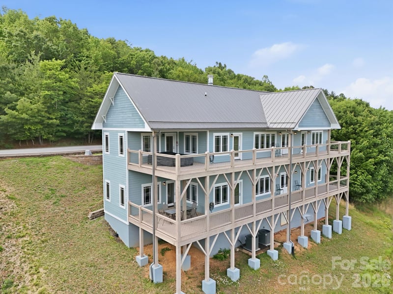 229 Jd Trl, Candler, NC 28715