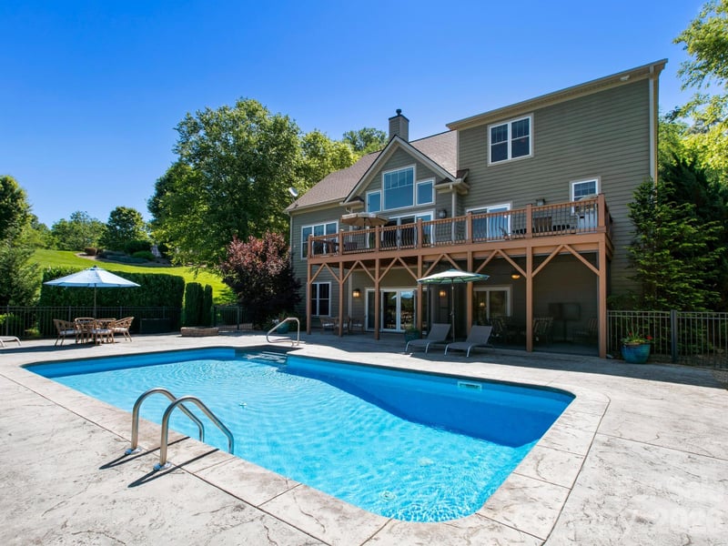 32 Lake Vista Dr, Fletcher, NC 28732