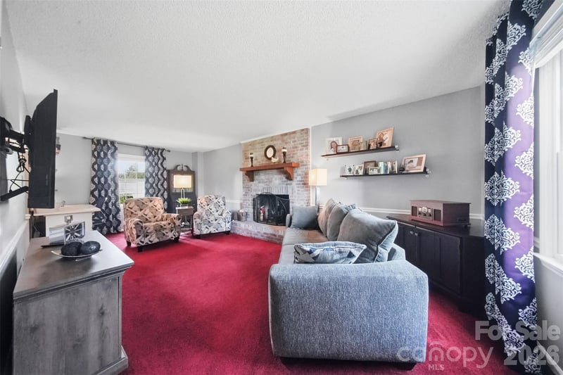 634 Carson Rd, Gastonia, NC 28052