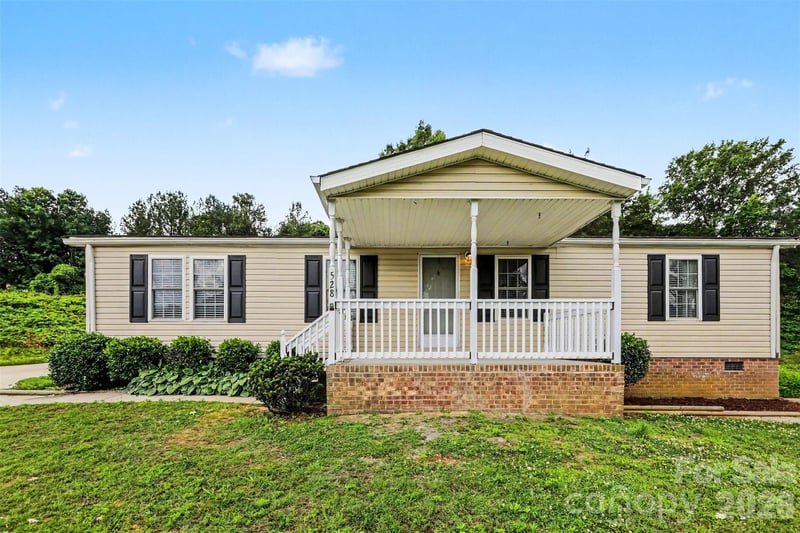 528 Woodlawn Ave, Concord, NC 28025