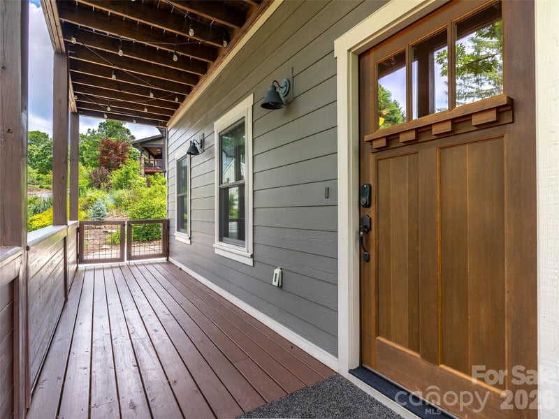 71 Mclain St, Asheville, NC 28803