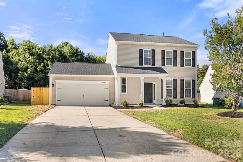 14426 Arlandes Dr, Charlotte, NC 28278