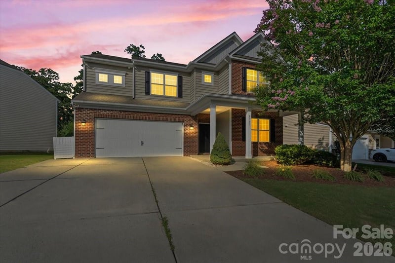 2701 Southern Trace Dr, Waxhaw, NC 28173