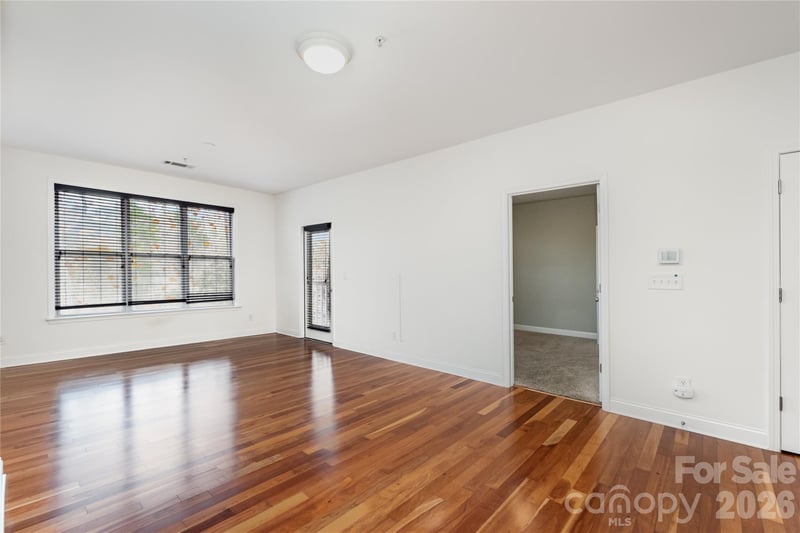 1000 Woodlawn Rd #217, Charlotte, NC 28209
